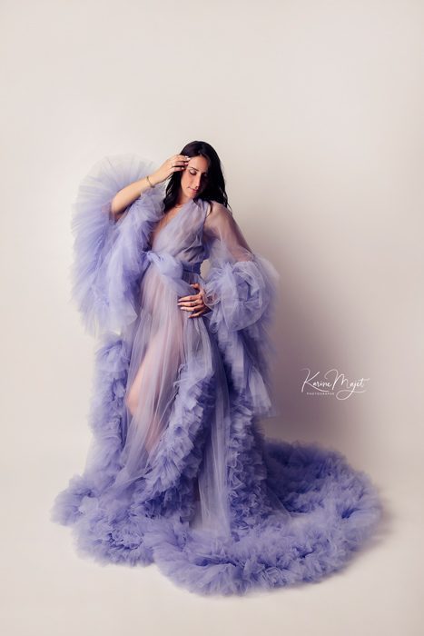 shooting photo grossesse à Igny longue robe bleue lavande de Karine Majet
