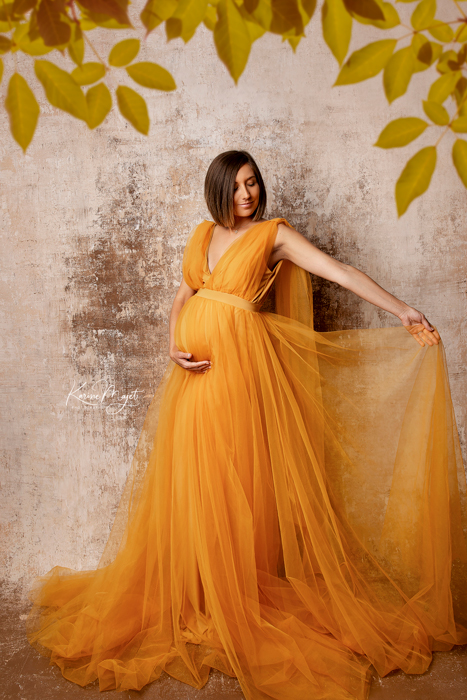 robe de grossesse jaune moutarde avec voile assorti Karine Majet