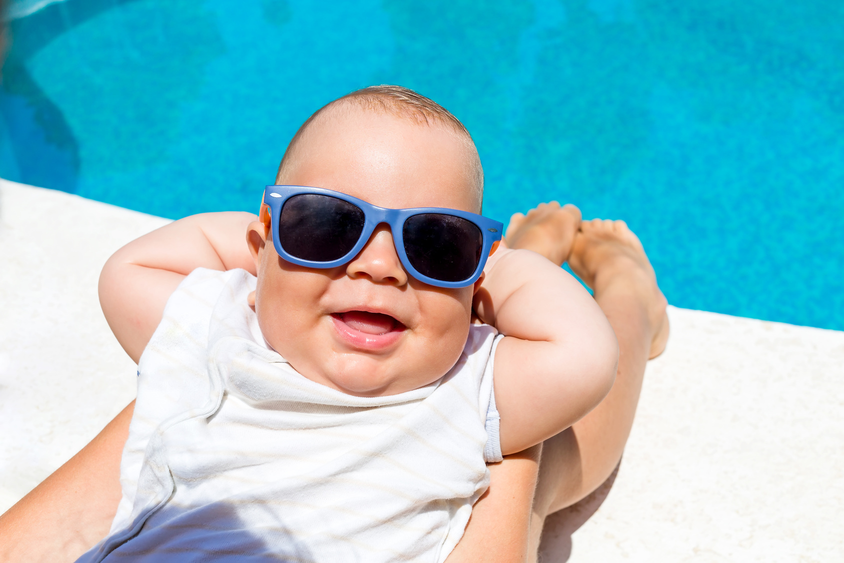 comment partir en vacances avec un bébé de moins de six mois ?