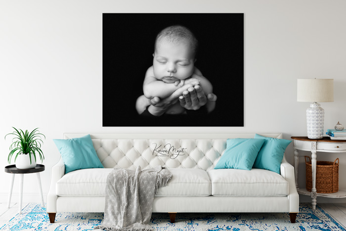 photographie de bébé dans un cadre pour décorer le salon Karine Majet