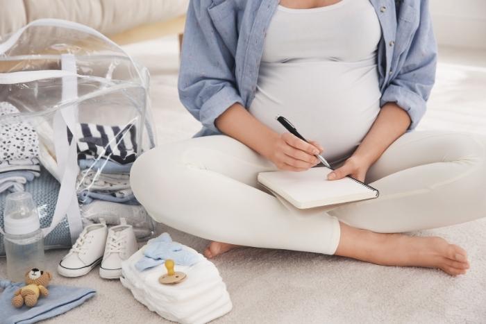 Valise de maternité – comment être prêt pour la maternité – lansinoh-fr