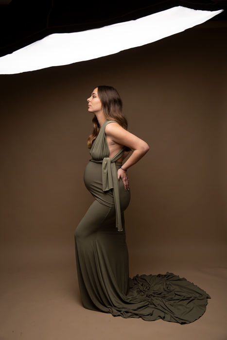 Prêt de robes lors de votre shooting Grossesse près de Paris (75) - Studio  photo Mir Baby - Photo de grossesse et nouveau-né