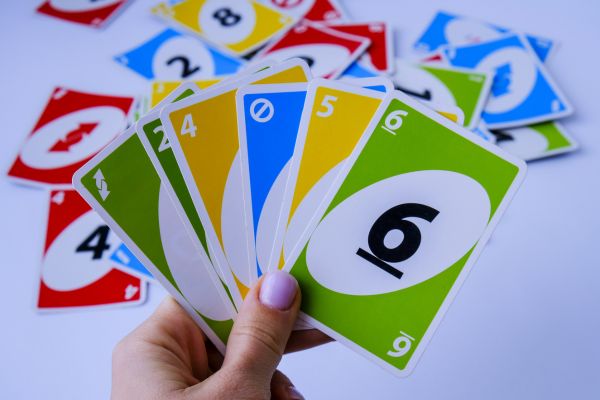 quels sont les meilleurs jeux de cartes pour jouer en famille avec ses enfants ?